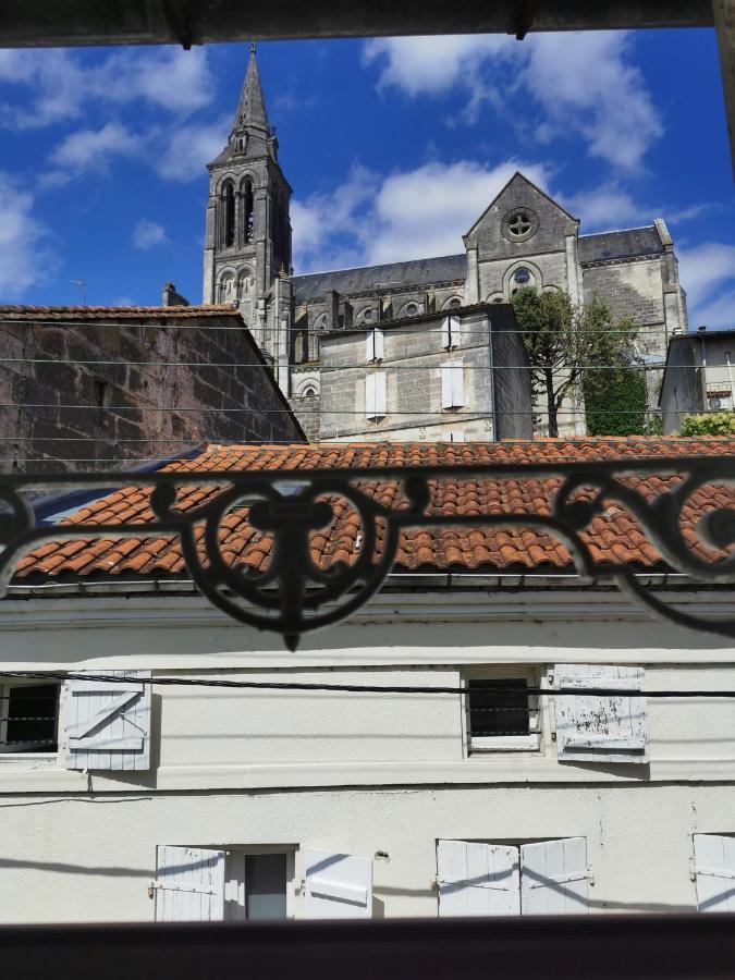 Maisondeville_Le_Cent_Un Angouleme Exterior photo